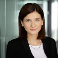 dr Dominika Bosek-Rak , Accenture
